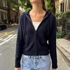 Modische und schlichte einfarbige Sweatshirt-Jacke mit langen Ärmeln, Woll-Damenbekleidung, 2025 Herbst und Winter, mit Kapuze, kurz, vielseitiges Oberteil