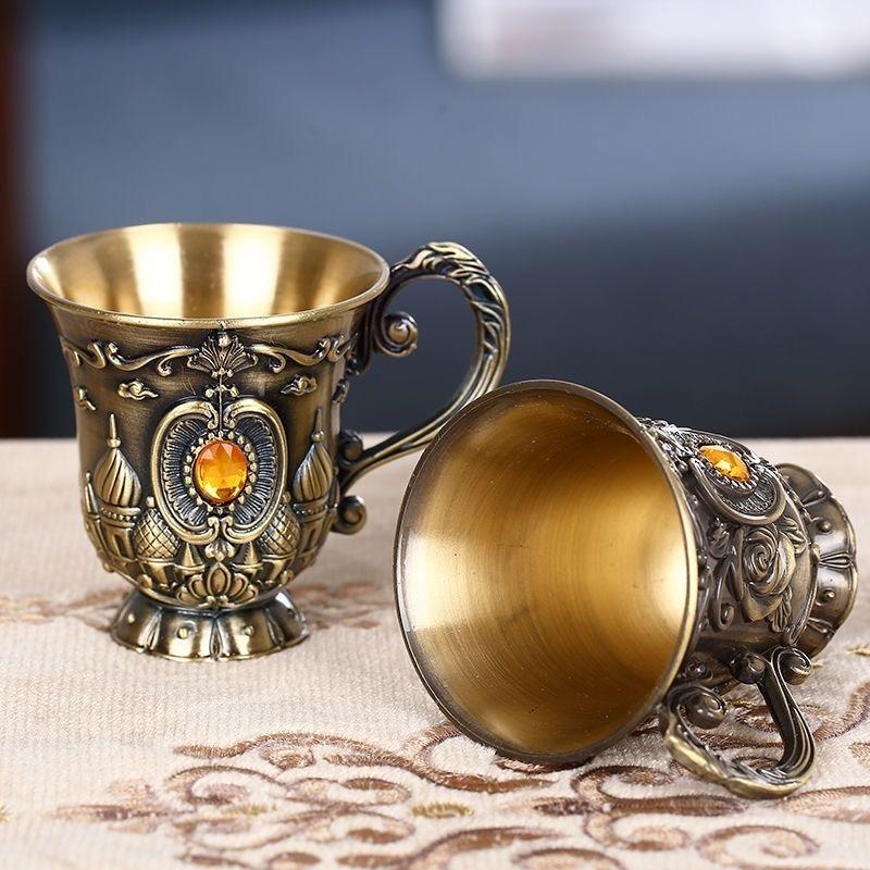 Light Luxury Engraved Bronze Wine Goblet – Vintage High Foot White Wine Glass for Home, Party & Bar