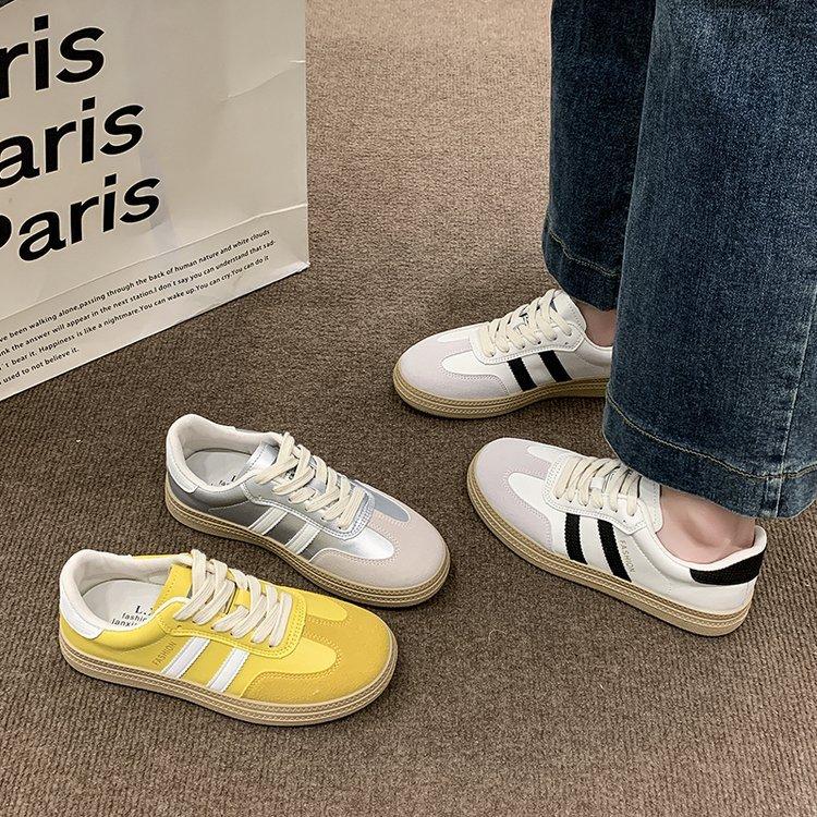 Internet celebrity flat-soled German training shoes 2025 summer new thick-soled retro lightweight board shoes women's sports and leisure white shoes