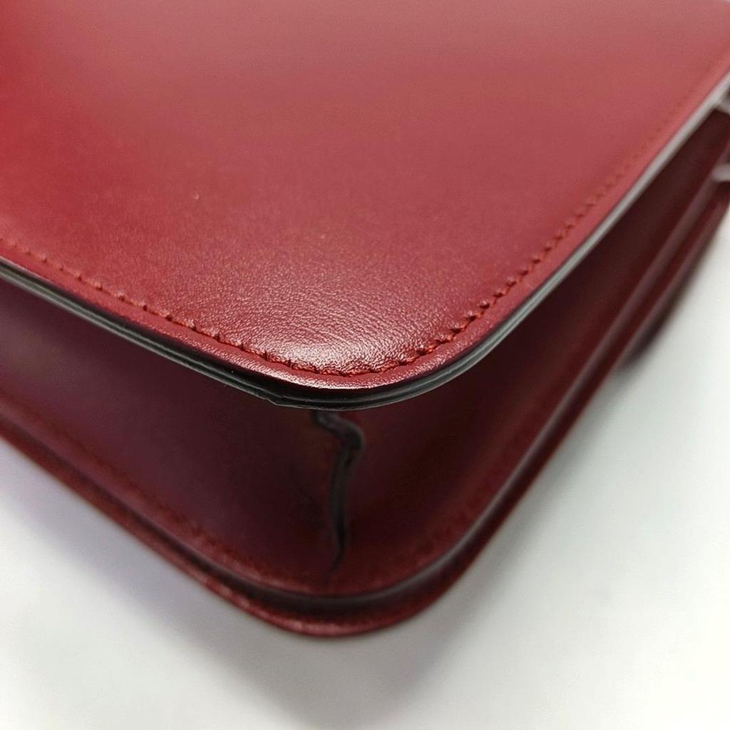 [Pre-Owned] Classic Box Teen Handbag - Very Good #BC86SZ