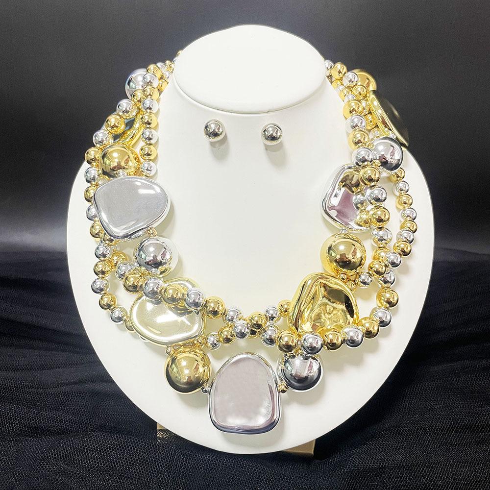 European-American Geometric Necklace & Earring Set - French Retro Style with Pearls for Formal Wear