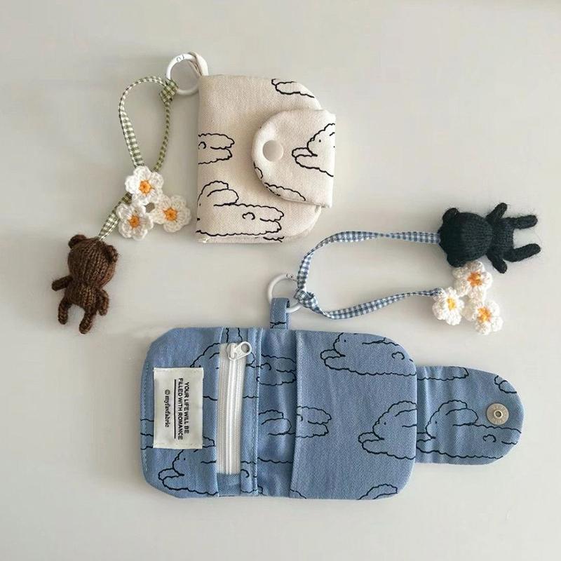 1PC Small Multi-Pocket Crossbody Bag Charm Keychain Cute Bunny Zipper Pouch Organizer Compact size 9.5x10cm