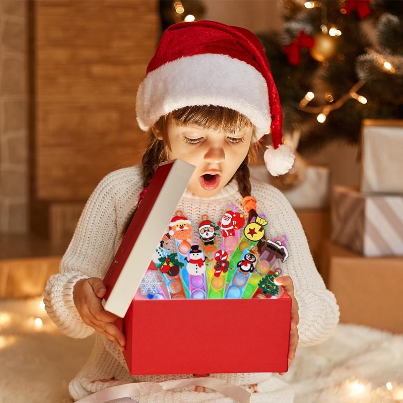 10-30Pcs Christmas Pop Keychains Fidget Stress Relief Toys Cartoon Santa Claus Snowman Kids Christmas Party Favors New Year Gift