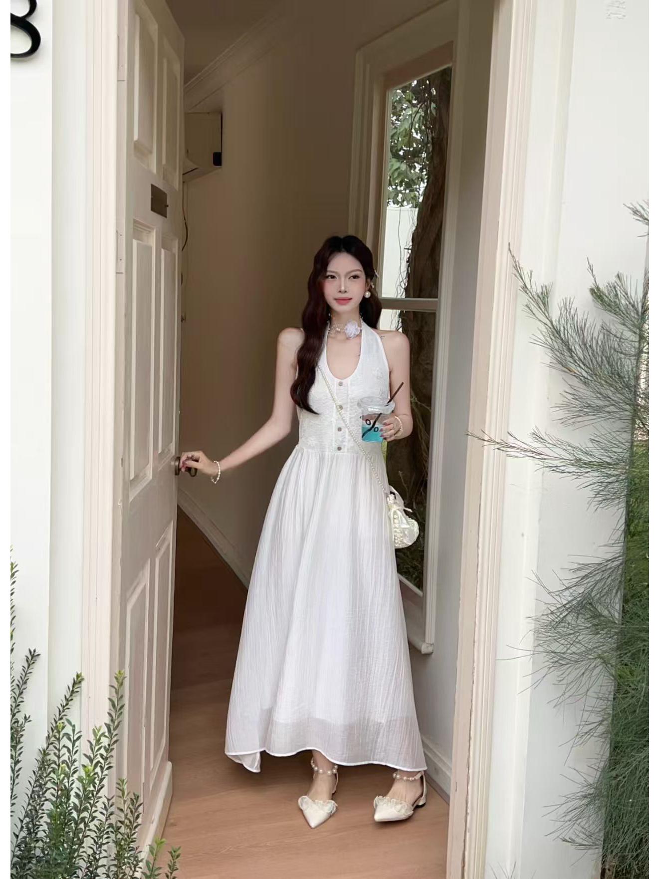 Elegant 2026 V-Neck Halter A-line Maxi Dress with Slimming Waist One Size