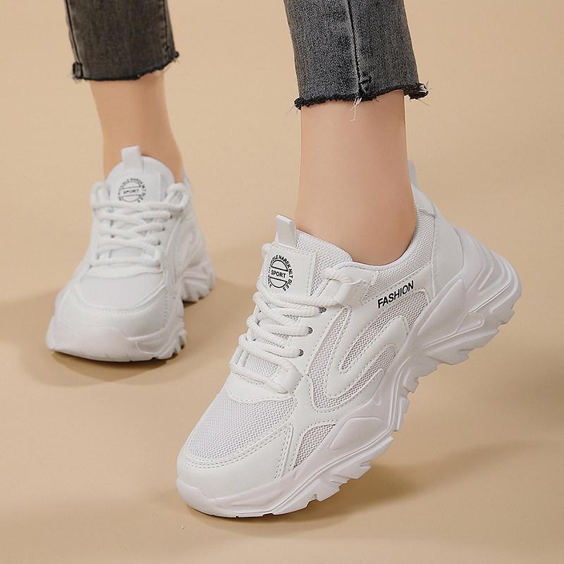 Ultra-light soft-soled sports running shoes New spring student versatile mesh breathable dad shoes 35