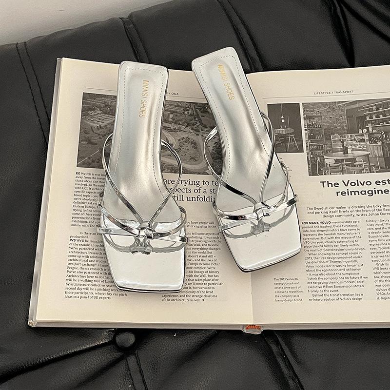 

Изящный пояс темперамент красивые туфли на маленьком каблуке новые шлепанцы с перекрестными ремешками и открытым носком женские летние шлепанцы на высоком каблуке крутые шлепанцы 40 серебряный