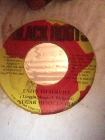

7inch Record SUGAR MINOTT & SABA TOOTH - Unite To Survive BR006 Black Roots 2002 Jamaica Reggae, Ska & Dub Used