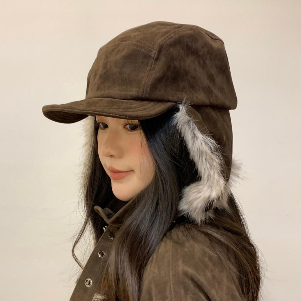 

Leopard Fur Leather Pilot Hat With Ear Flaps For Winter Warmth And Casual Style Coffee Brown