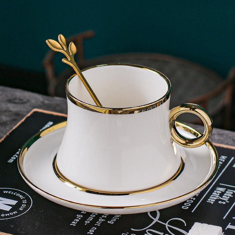 220ML European Ceramic Coffee Cup And Dish Set Luxury Black Afternoon Flower Tea Dim Sum Simple Phnom Penh Coffee Cup Gift Set