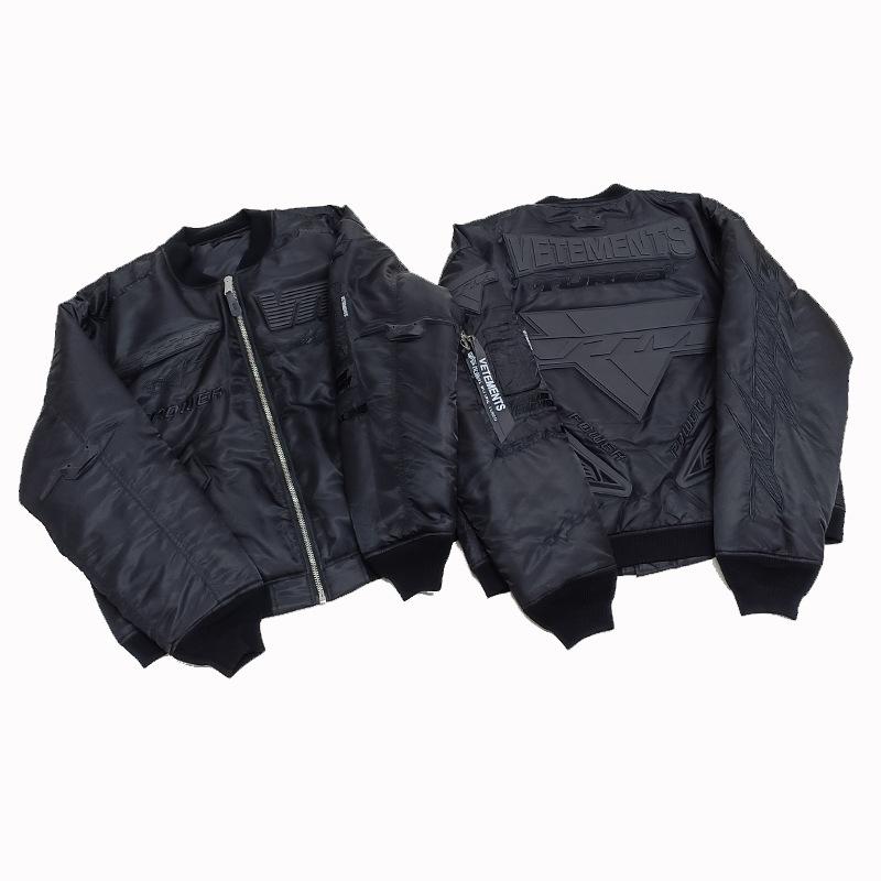 VTM Style 23FW Modell Alpha Racing Design Air Force Bomberjacke aus schwarzer Baumwolle für Herbst/Winter Wärme