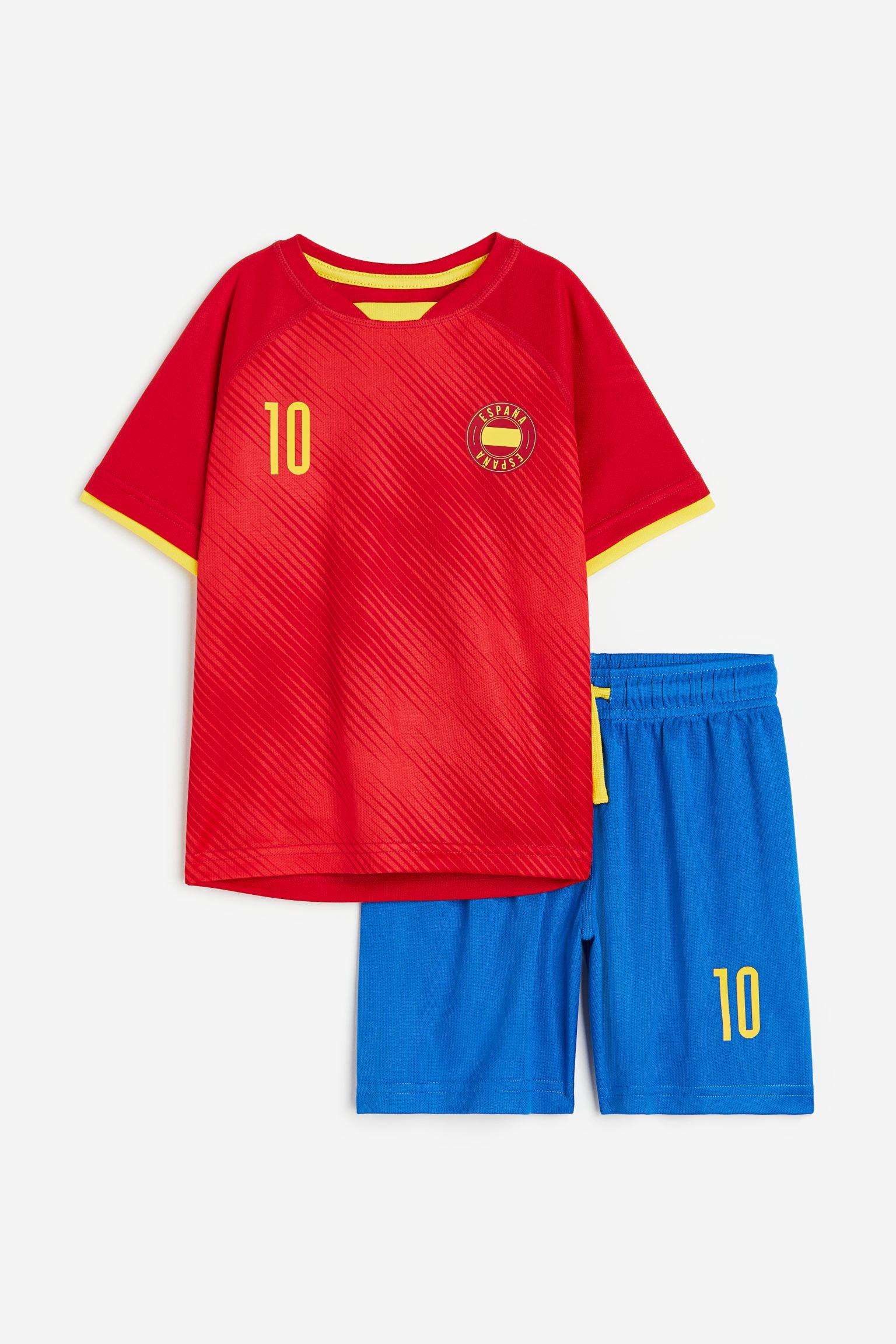 

Футбольная форма с принтом