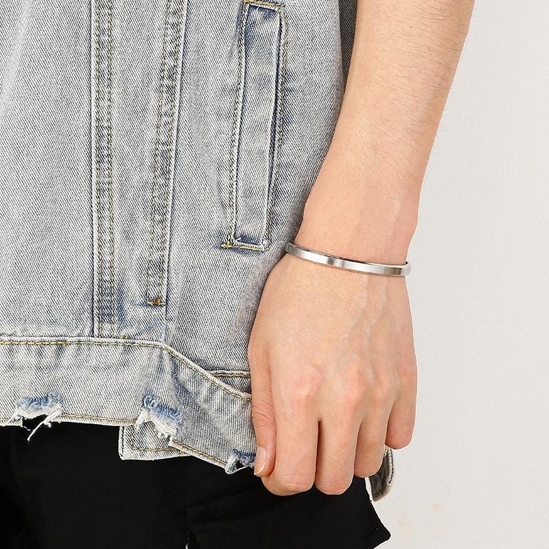 Personality Simple Brushed Sand Surface 6mmc Bracelet Men 'S Titanium Steel Cutting Edges Bracelet