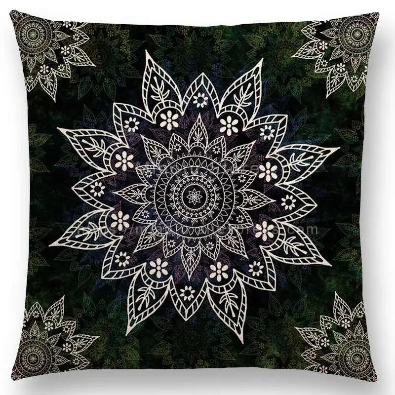 New Dreamy Emerald Spirit Flower Pillow Case Soul Mandala Elegant Flourish Floral Pattern Design Prints Retro Cushion Cover