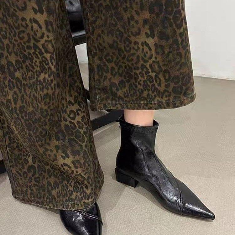 Martin Boot For Women With Waterproof Platform Rubber Sole And Pointed Toe For Autumn Fashion