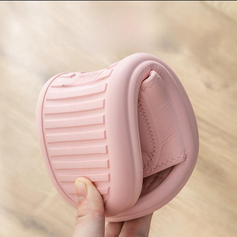 Letní pár pantofle: Stylové protiskluzové sandály pro vnitřní i venkovní použití