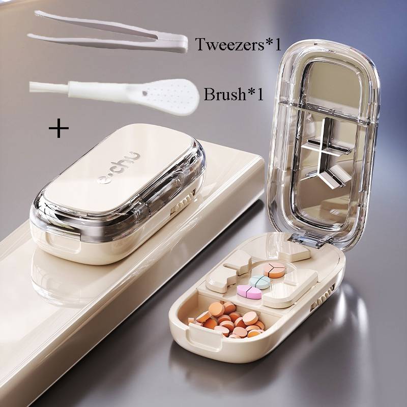 

2/3/4 in 1 Pill Cutter Food Grade Material Compact and Portable Daily Compact Travel Medicine Holder for Vitamins Medication