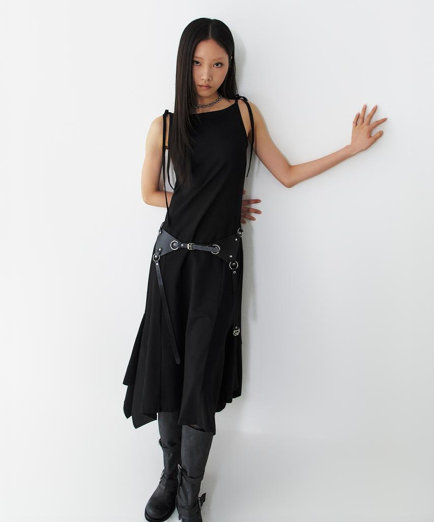 Yunse Two-Way String Sleeveless Dress (Black)