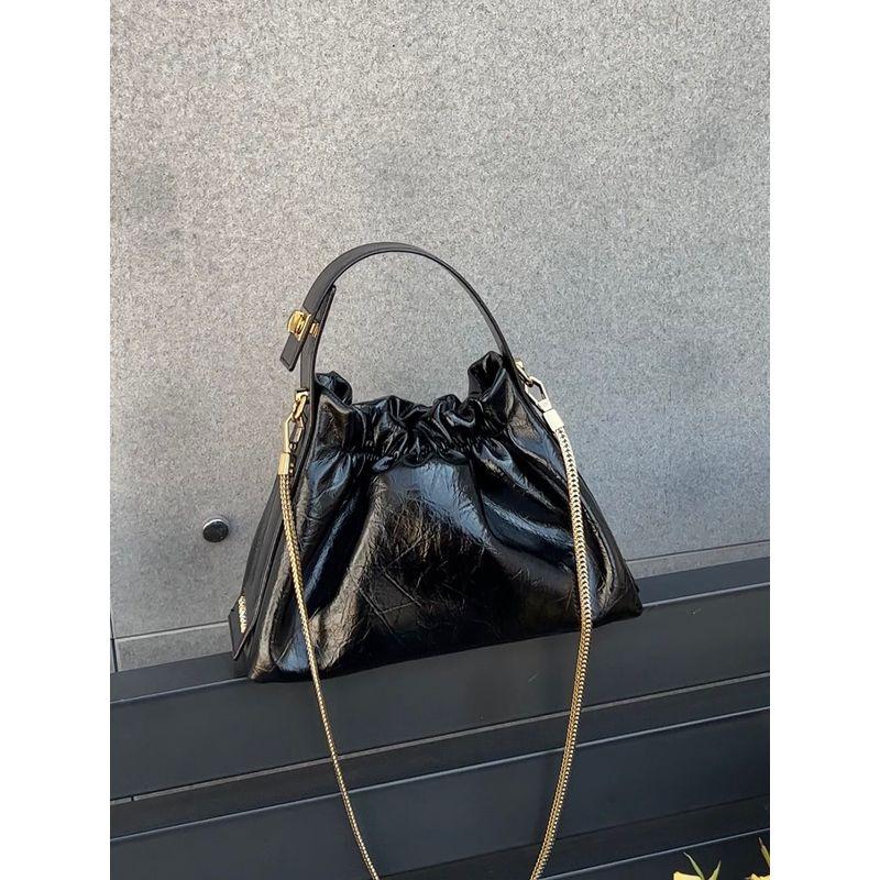 

Ruched 2024 Popular One-Shoulder Cross-Body Cloud Bag Black