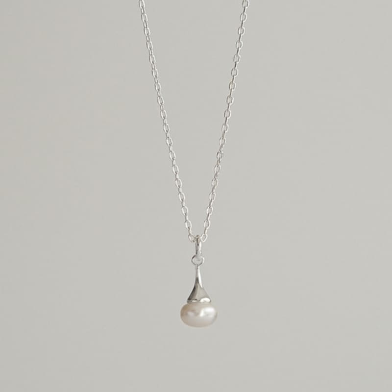 Modernlike 14K Gold-filled Silver Tray Pearl Necklace