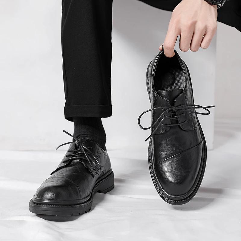 Richelieus pour hommes Brogues tendance Chaussures de ville classiques pour hommes Chaussures à lacets pour hommes Chaussures en cuir verni Chaussures formelles en cuir noir pour soirée de mariage