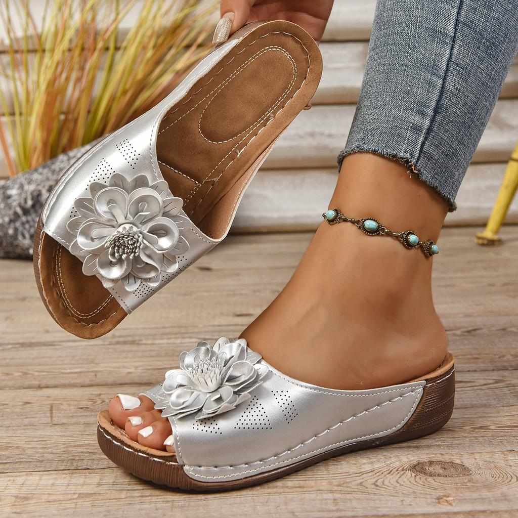 Women Slippers Slip on Anti-slip Fashion Sandals Elegant Platform Slippers Comfortable Casual Wedges Shoes Women Slides Women