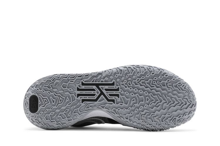Nike Kyrie 4 Low TB Black Wolf Grey