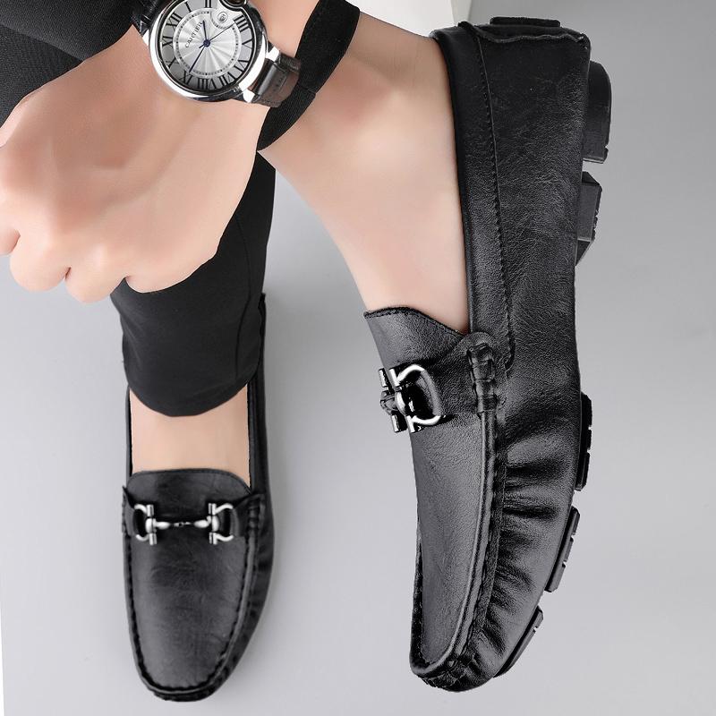 Fashion Slip-On Office Shoes Handmade Men's Casual Loafers Genuine Leather Comfortable Driving Shoes for Business Travel Party Flats