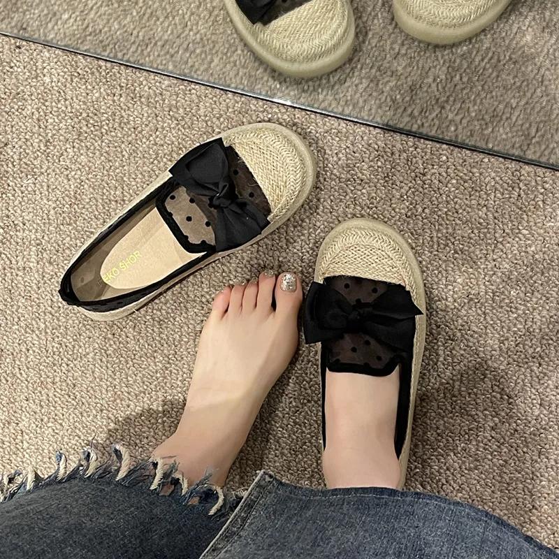 Women's Thick Sole Single Shoes Large Size 36-43 Grid Casual Women's Sneakers Mesh Breathable Polka Dot Fisherman's Shoes