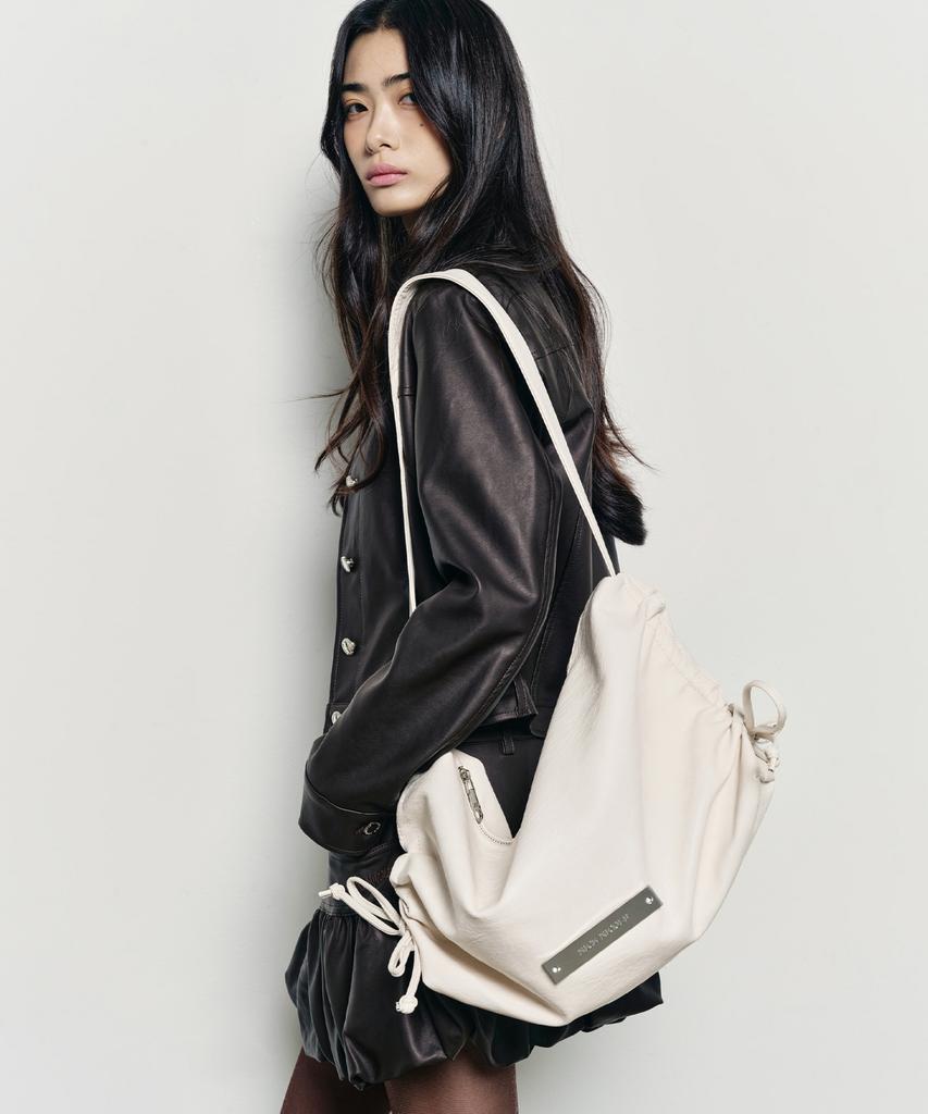 Nick&Nicole Crystal Shirring Square Shoulder Bag_Ivory