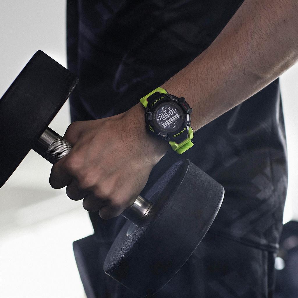 CASIO Men G-SQUAD Series Watch GBD-H2000