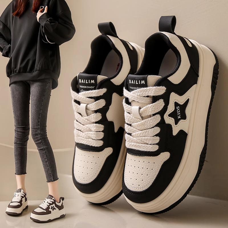

2024 Women s Trendy Thick-Soled Spring/Autumn Sneakers - Black & White Star Panda Design 38 чорний