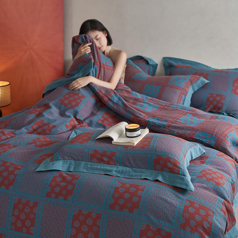 Retro Cotton Four-Piece Set: Yarn-Dyed Jacquard Bed Sheet & Duvet Cover for All Seasons
