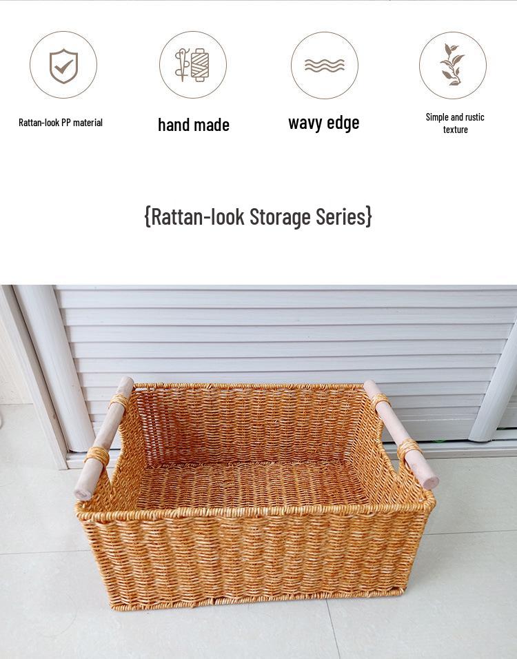 Proutěný pletený koš s dřevěnou rukojetí do obývacího pokoje, na svačinu, do hotelu, na prádlo a pro skladování.