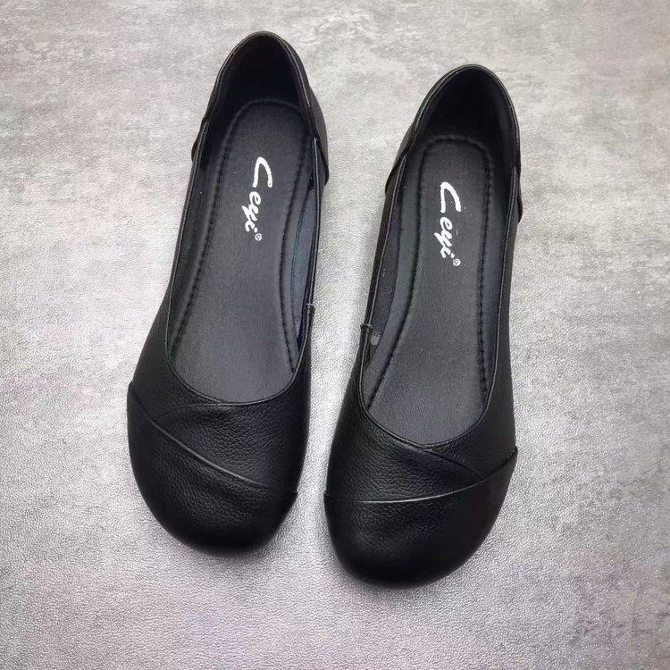 Wasteland wind soft leather beef tendon soft sole single shoes women's autumn flat bottom comfortable shallow mouth leather shoes popular flat heel mo