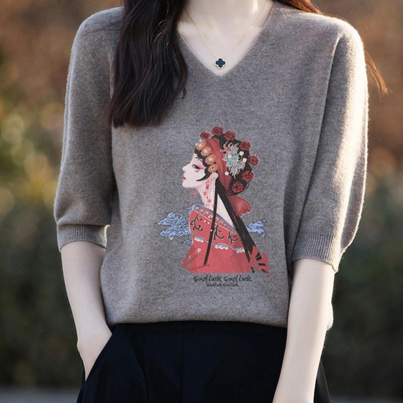 

Spring and Autumn New Knitted Short-sleeved T-shirt for Women V-neck Traditional Chinese Drama Print Color Block Top Loose Base Layer S