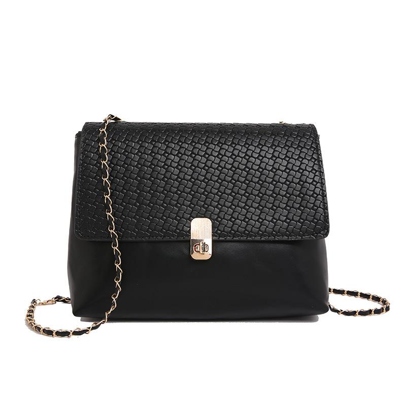 

Маленькая квадратная сумка с плетеным замком для женщин, литературная модная текстура, модный темперамент, цепочка, трендовая сумка через плечо чёрный