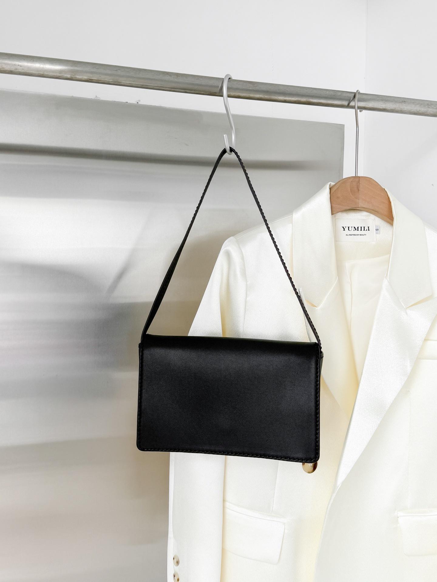 

Простая маленькая квадратная сумка, модная сумка-тофу, универсальная для поездок на работу, текстурная и с ощущением высокого класса, сумка под мышкой на одно плечо 24x4x15cm