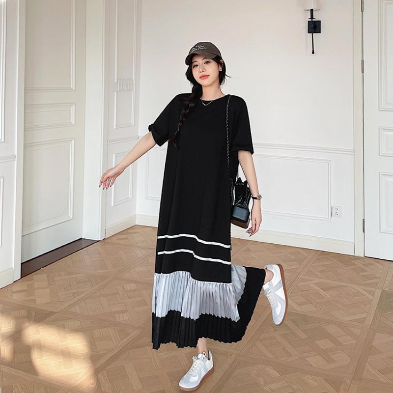 Summer 2025 Women's Plus Size Color Block Pleated Skirt Dress - Short Sleeve Trendy Design