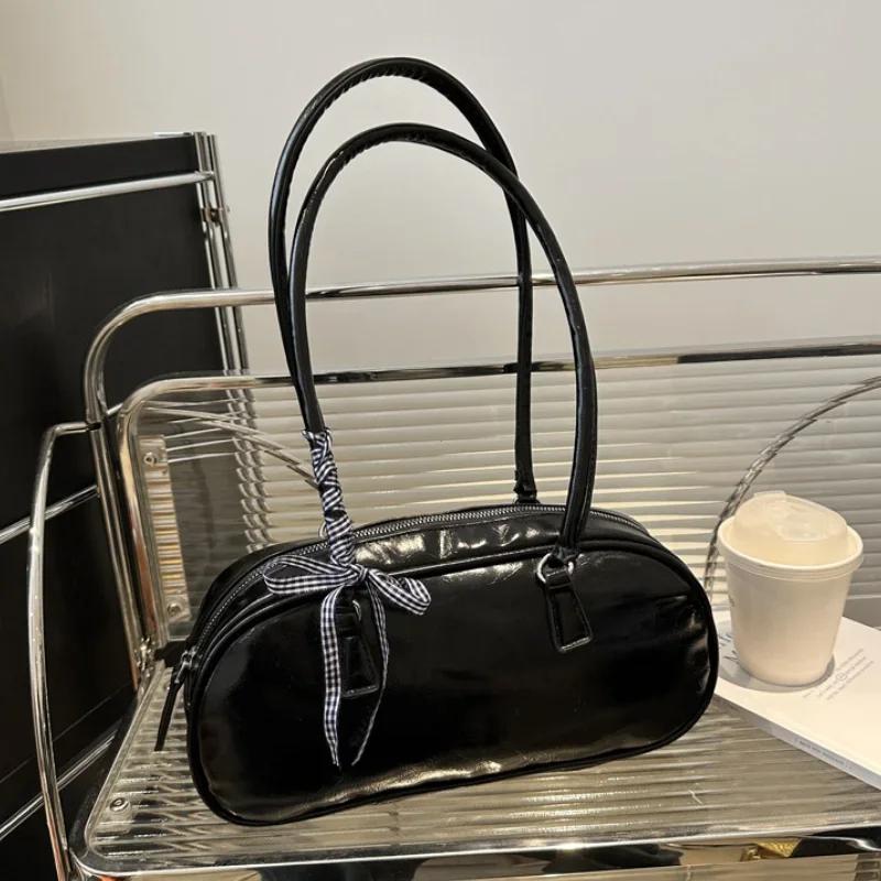 Large Capacity Silver Bag Women Portable Pillow Bag All-Match Shoulder Underarm Bag Women'S Handbag Casual Boston Commuting Bags