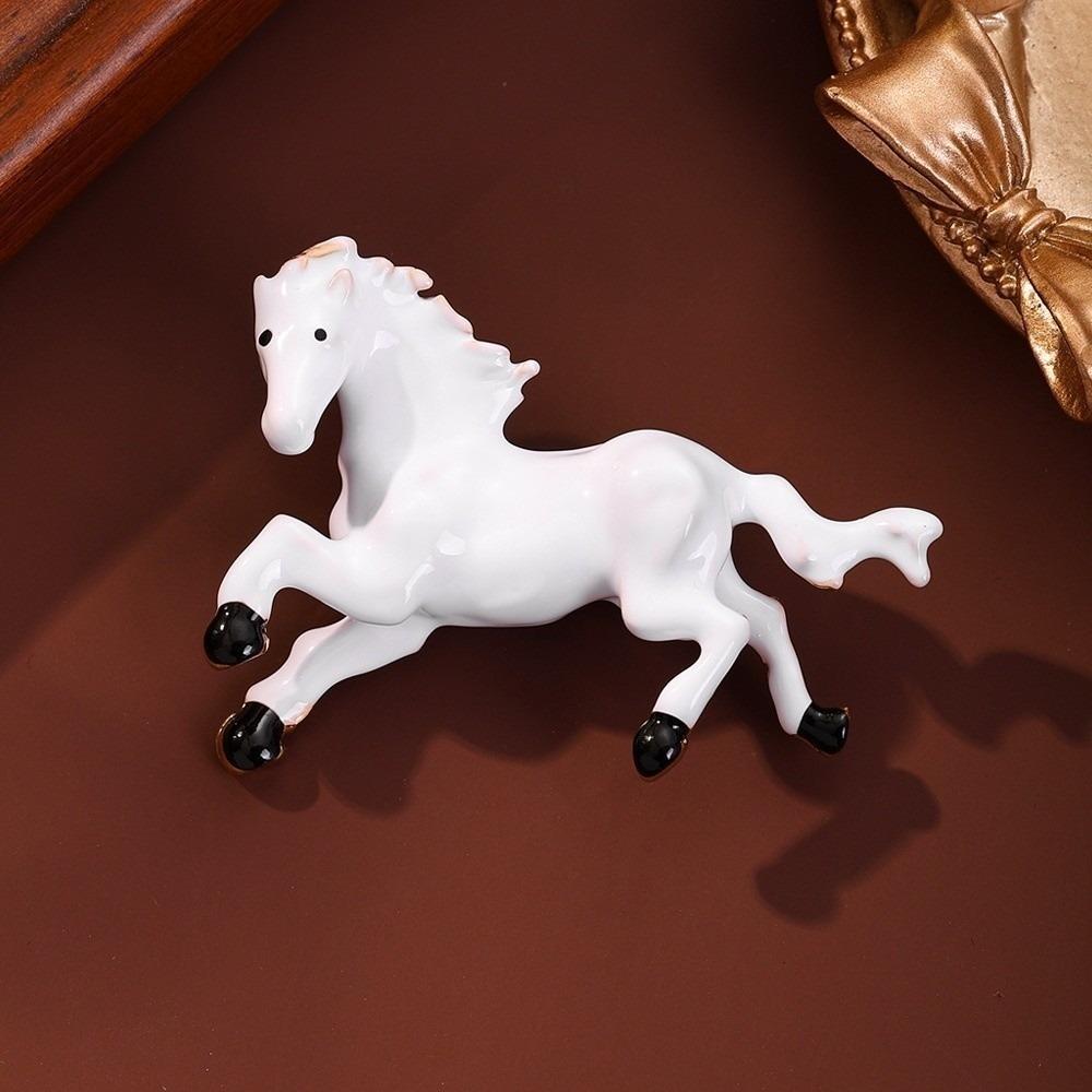 Rhinestone Horse Brooches Lapel Pins Brooch Pins New Running Horse Brooch  Jewelry Accessories