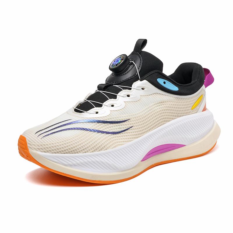 

Men Outdoor Casual Sports Summer Shoes Breathable Fashion Men s new soft sole anti slip running shock absorbing 44