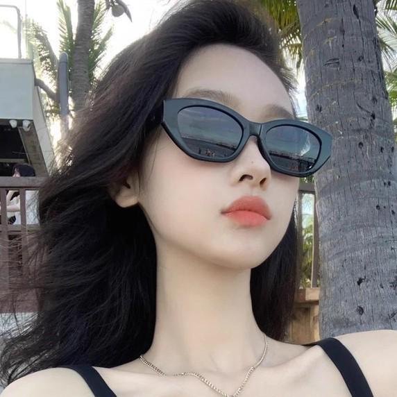 Polygonal Cat-Eye UV Protection Sunglasses - Stylish Unisex Streetwear for Large Faces