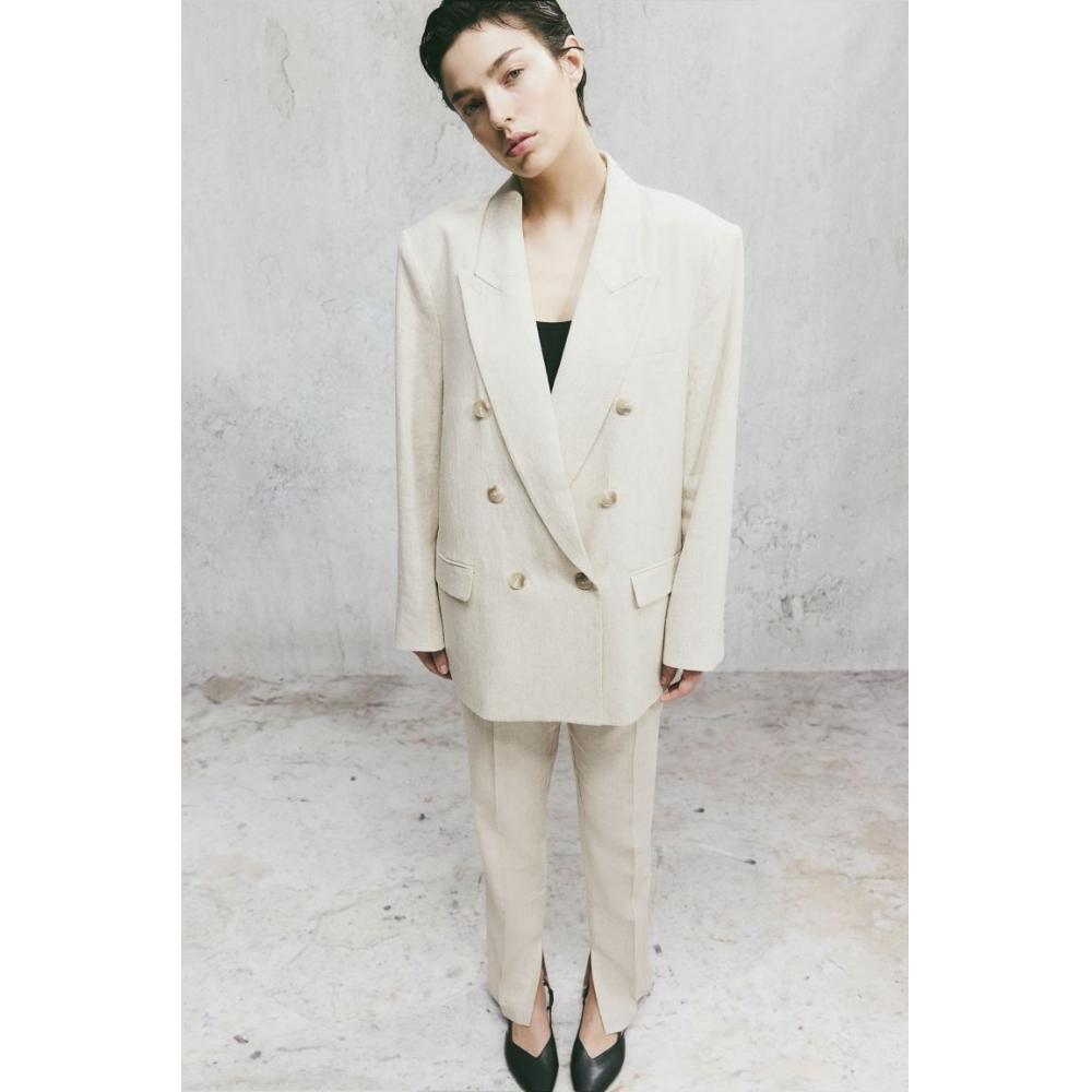 

Двубортный пиджак HM светло-бежевый