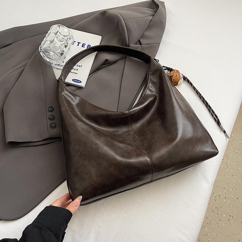 Tote bag women's autumn new large-capacity commuter bag casual retro shoulder work shopping bag