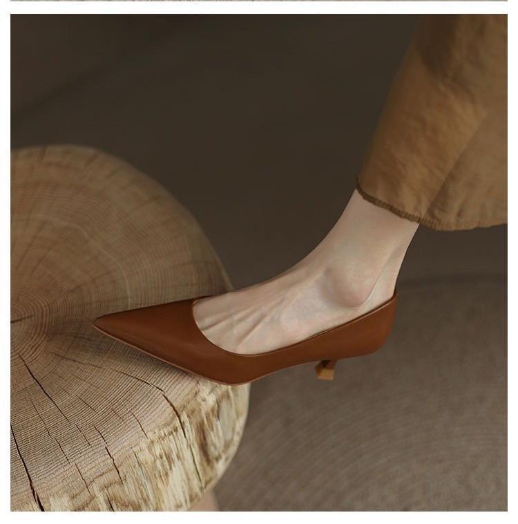 Pointed Small Heel Large Size Women's Shoes Fat Feet Wide Spring 2025 New High Heels Women's Versatile Black Work Shoes