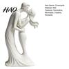 Modern Minimalist Abstract Figurine 3D Printed Kissing Couple Ornament, Love Statue, Soft Matte White Desktop Ornament Romantic Sculpture for