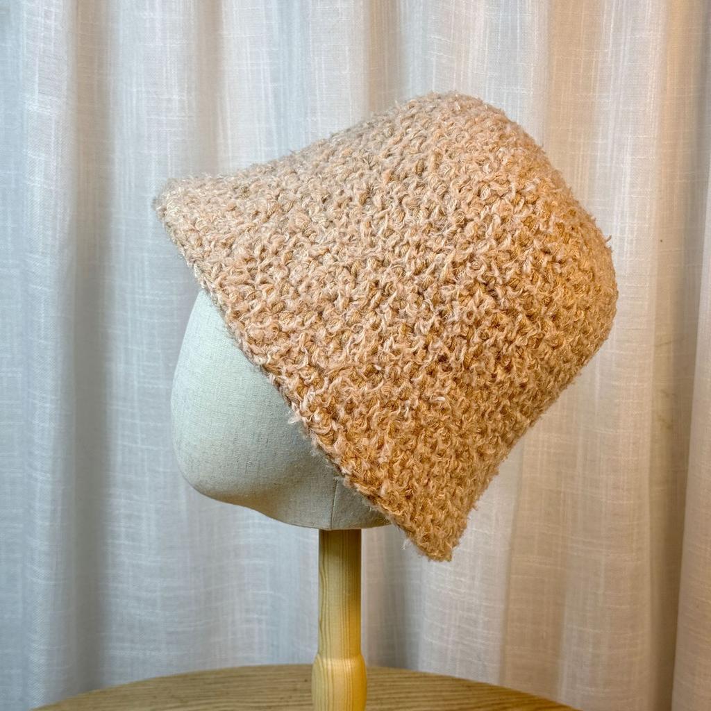 Fashionable Mixed Color Knitted Fisherman Hat for Women Trendy and Versatile Face Covering Small Basin Hat Warm Bucket Hat