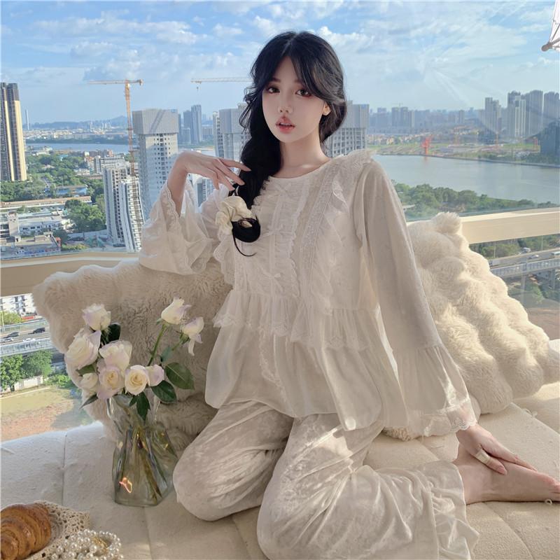 Sweet Princess Sleepwear Velvet Pajamas Women Autumn Winter Sleepwear Long Sleeve Casual Nightwear Pyjama Set Loose Home Clothes