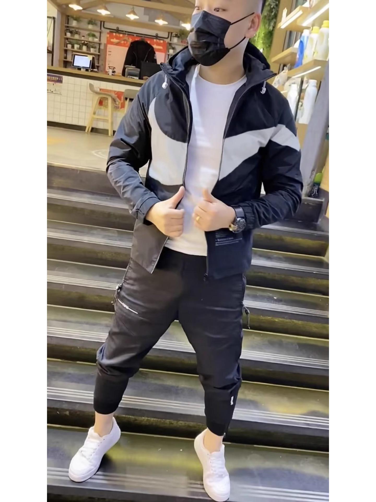 Men s Color Block Sporty Loose Jacket - Trendy Spring Fashion Outerwear 2XL