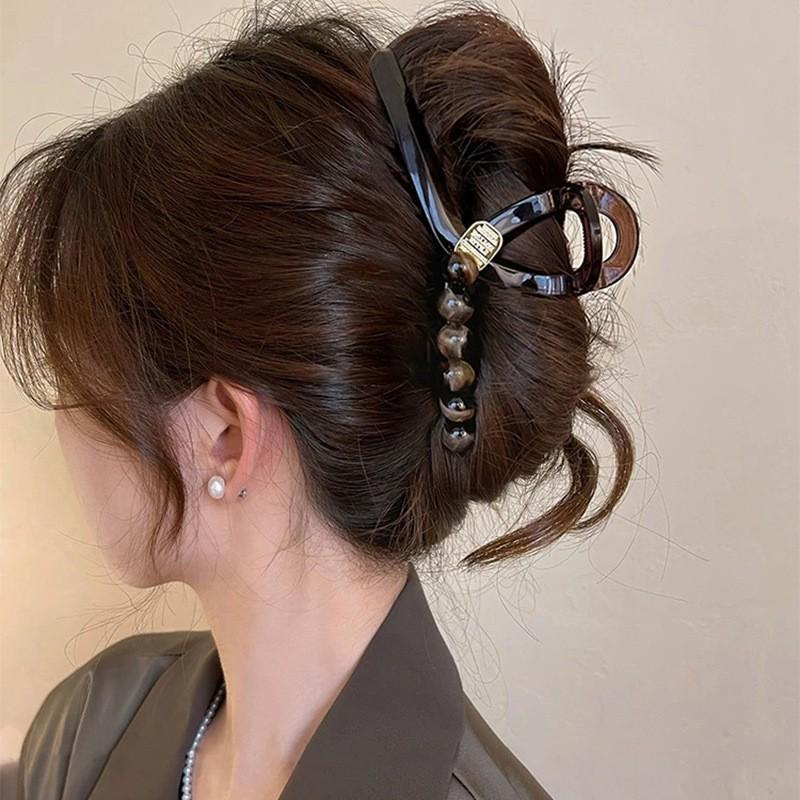 2025 Elegant Amber Bead Claw Clip for Women - Large Hairpin High-End Shark Headwear